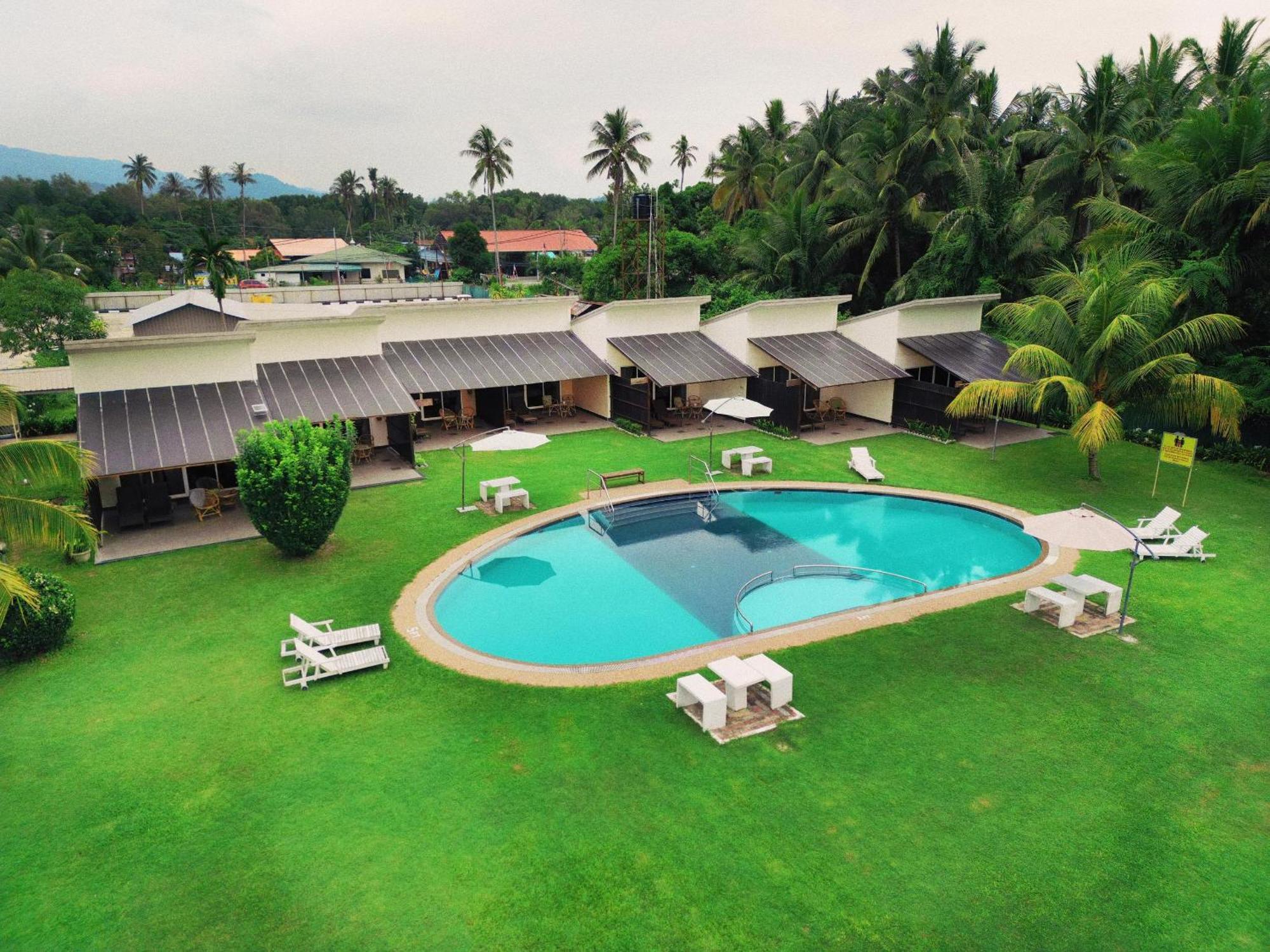 Langkah Syabas Beach Resort Kinarut Exterior photo