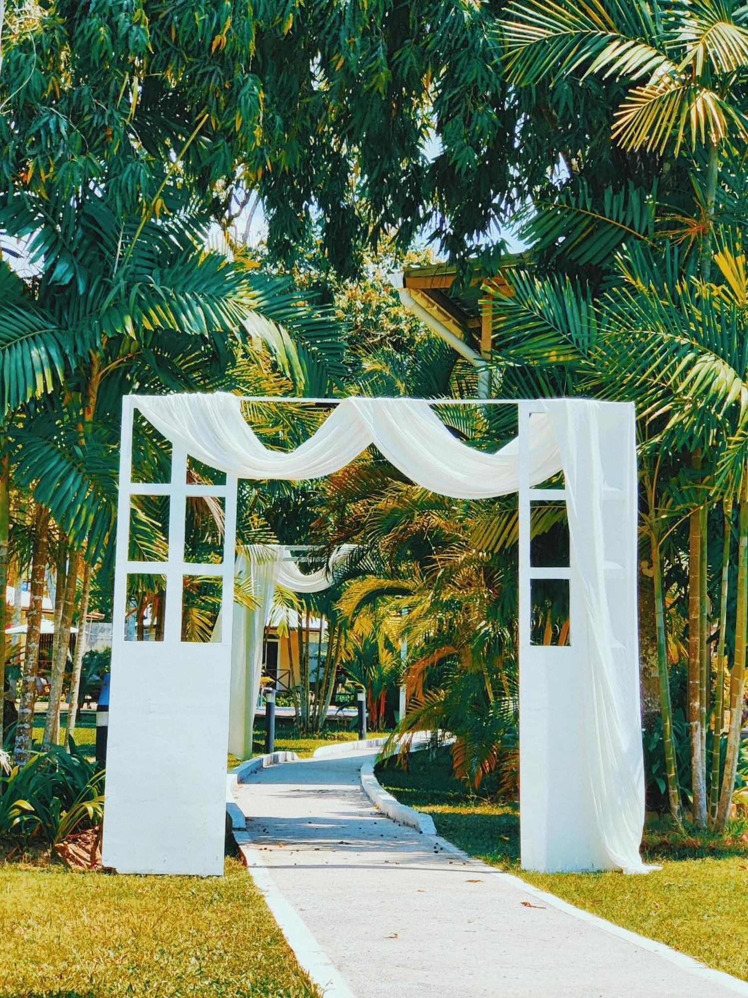 Langkah Syabas Beach Resort Kinarut Exterior photo