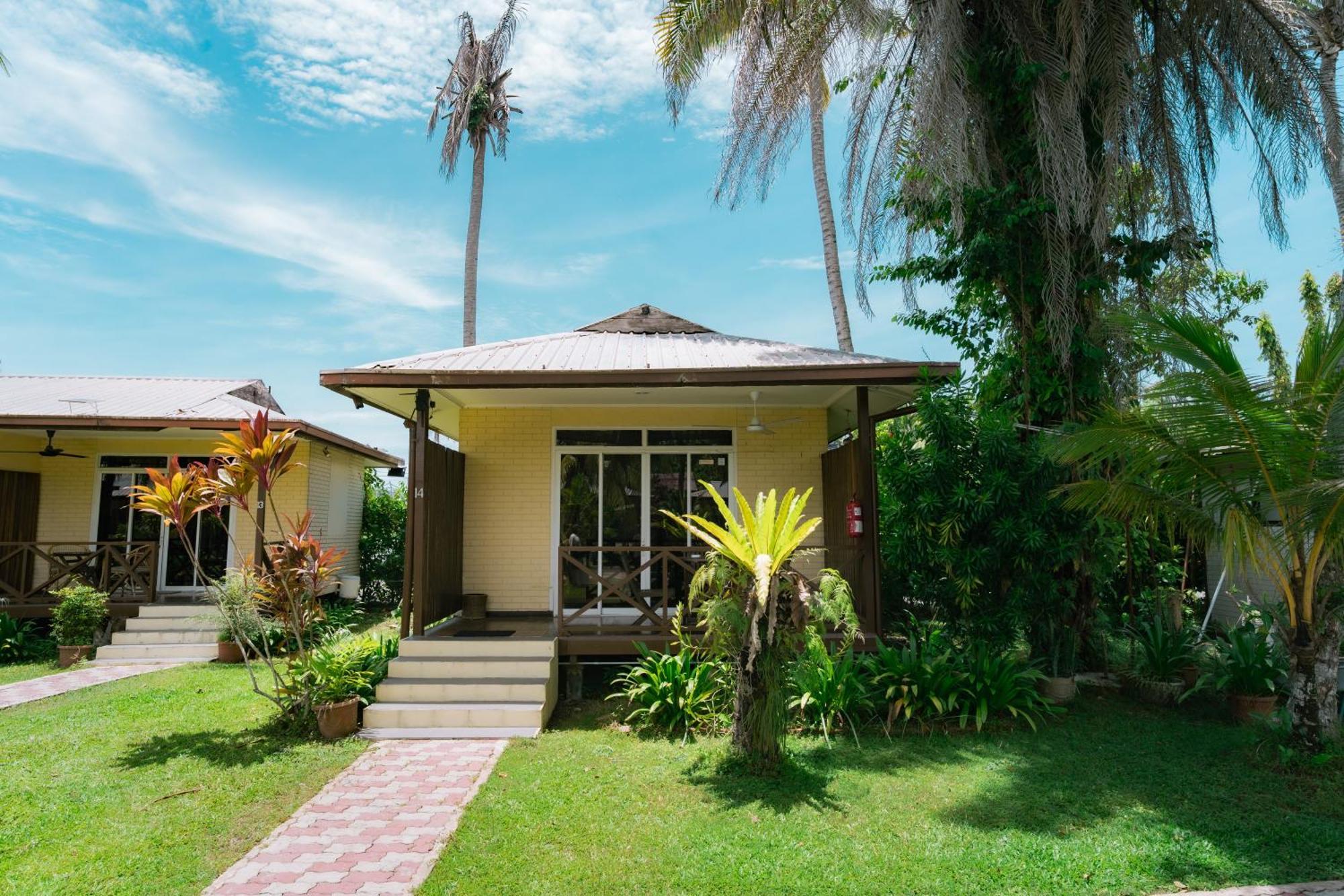 Langkah Syabas Beach Resort Kinarut Exterior photo